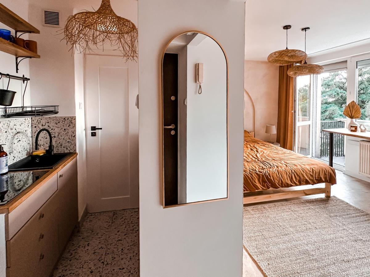 Sunset Stories Old Town Apartment Краков Экстерьер фото