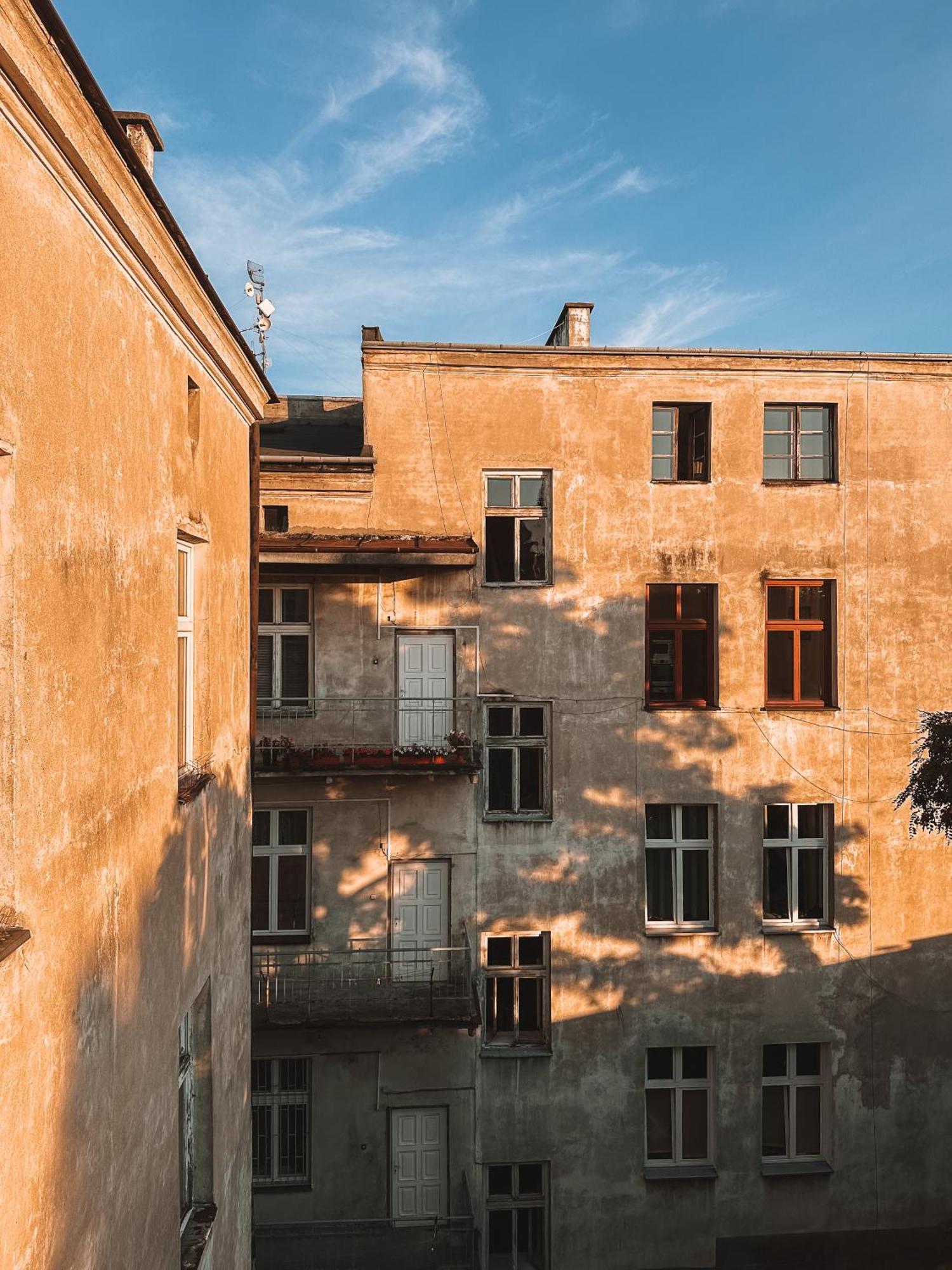 Sunset Stories Old Town Apartment Краков Экстерьер фото